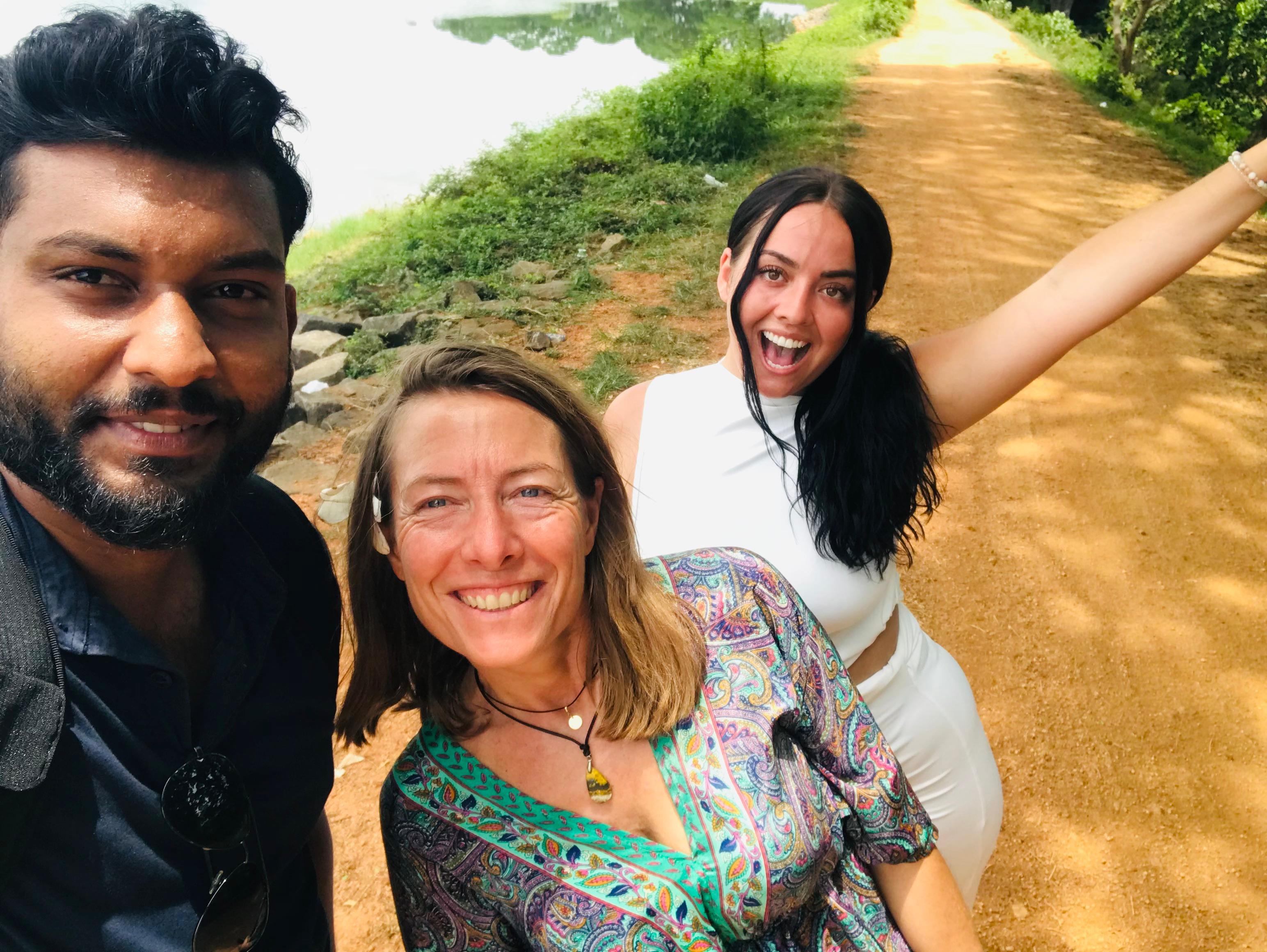 Kandy lake and temple views